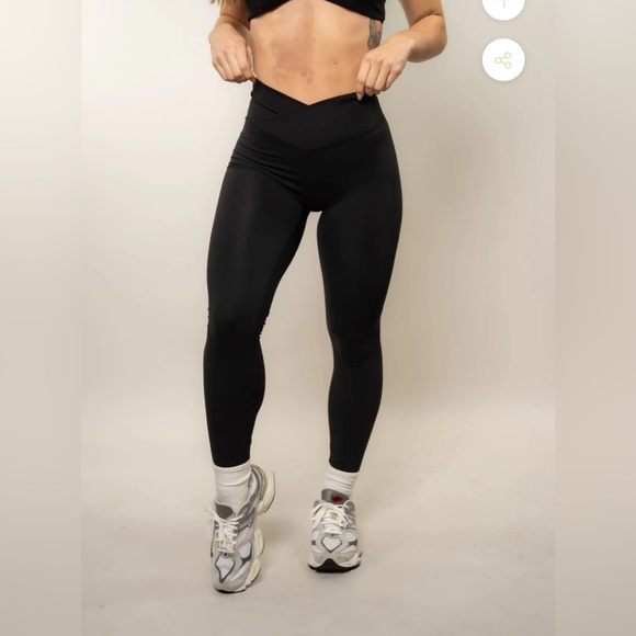 Til You Collapse black ribbed leggings size S - Picture 2 of 7